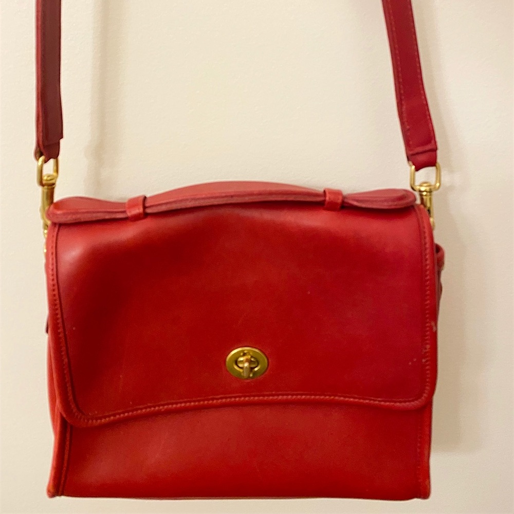 Classic Crossbody Coach bag